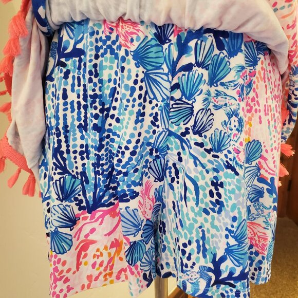 Lilly Pulitzer Womens Romper, size M - Picture 3 of 8